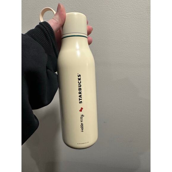 Hello Kitty x Starbucks Water Bottle - Limited Edition Sanrio Collaboration - Picture 3 of 3